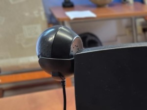 Słuchawka jak element wyposażenia pętli indukcyjnej.