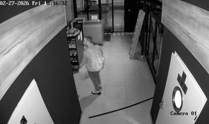 wizerunek mężczyzny, które okrada stację paliw